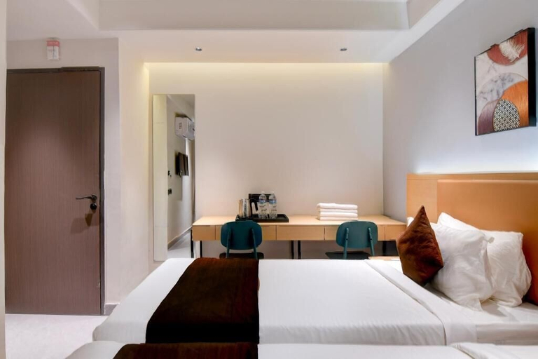 Room 3, Eco Corporate Inn 3 By Carlton Suites, North 24 Parganas