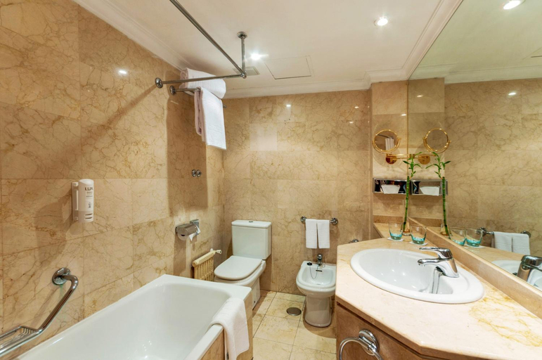 Bathroom 4, Hotel Alicante Gran Sol Affiliated by Melia, Alicante