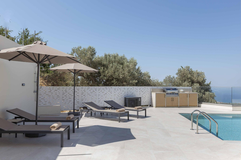5, Villa Santa Irini 1 - With Heated Pool, Crete