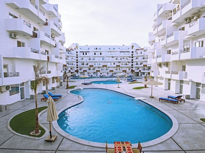 Pool 5, Tiba View Resort - Near Elgouna, Al-Ghurdaqah