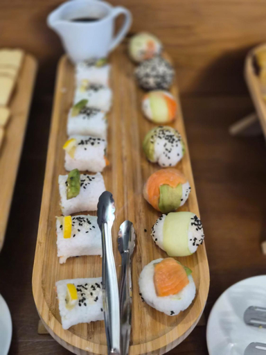 Food & Drinks 5, Hilltop Kazbegi, Kazbegi