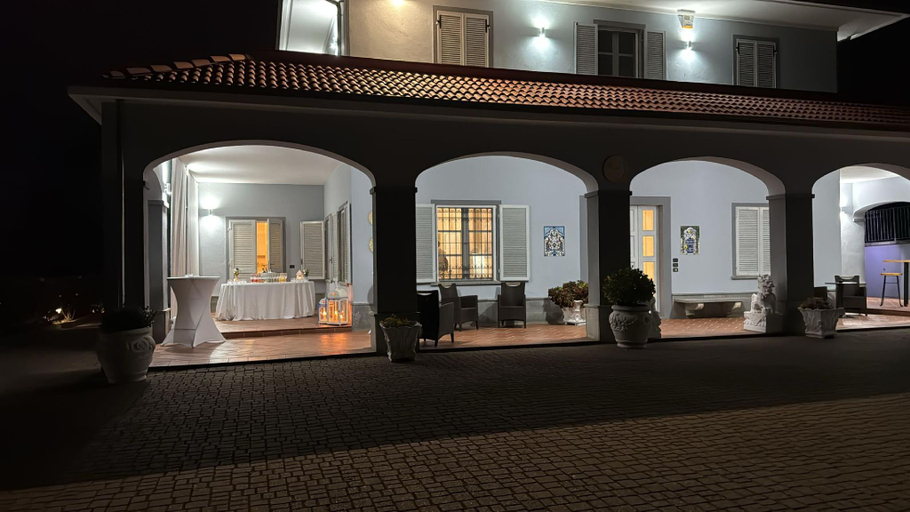 3, Villa Magna with Pool and Park - Langhe Hills, Cuneo