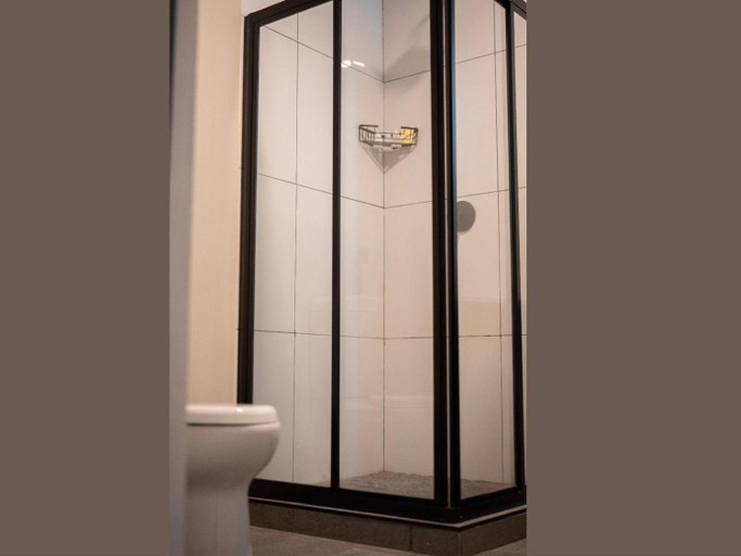 Bathroom 5, The Wooden Spoon Guesthouse, Thabo Mofutsanyane