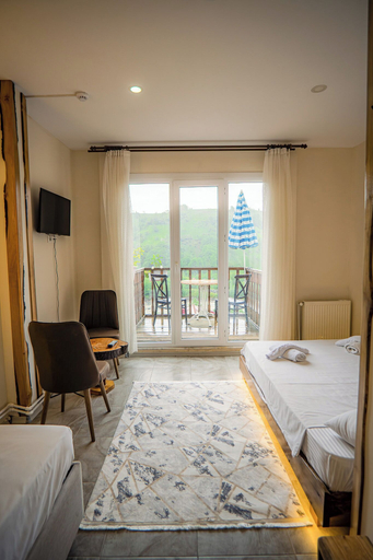Room 2, Huzur Bungalov, Ardeşen