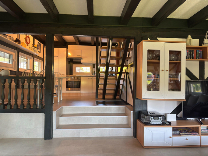 Living room 4, Besonderes Ferienhaus in Burhave, Wesermarsch