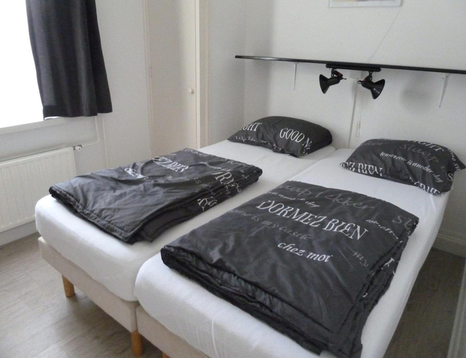 Room 3, Bungalow at the Foot of the Dunes, Veere