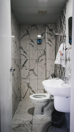 Bathroom 4, MOY Beldibi Hotel, Antalya
