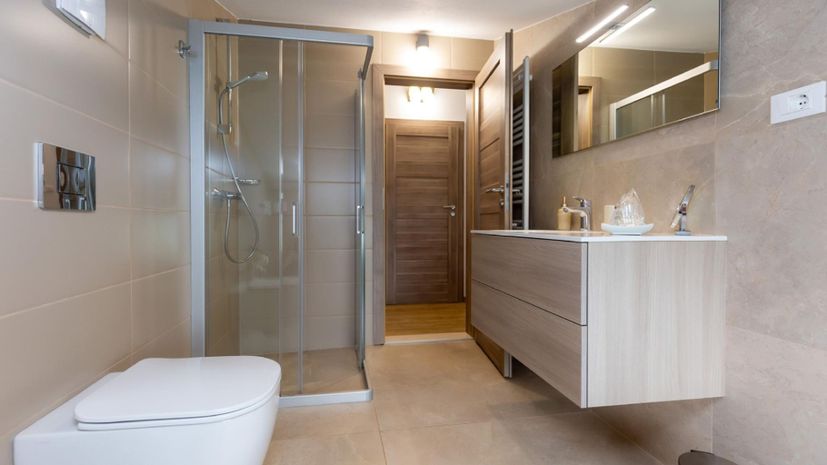 Bathroom 2, Villa Filton by Villas Guide, Vižinada