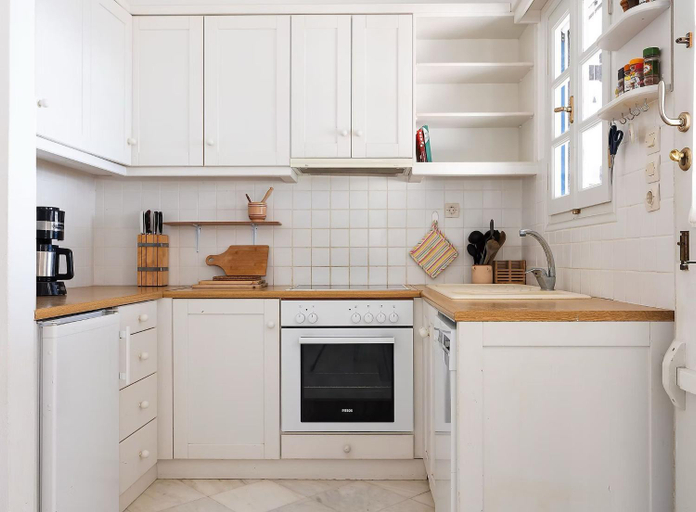 4, Charming Naxos Villa, Ocean Views, Modern Comfort, Tranquil Escape, South Aegean