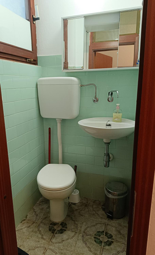 Bathroom, Apartments Bojanic with Private Parking and Boat Dock, Sveti Filip i Jakov
