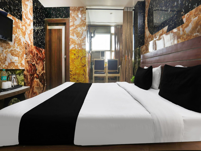 Room 2, Suite Collection O Tikonia, Nainital