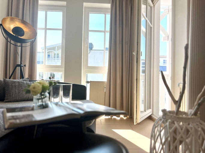 Living room 3, Ostseeurlaub mit Stil - Moderne Ferienwohnung in Sellin, Vorpommern-Rügen