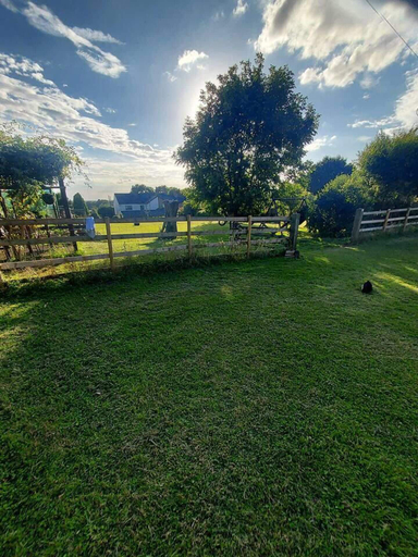 Property grounds 5, Inviting 1-bed Apartment in Sandy Sleeps 4, Central Bedfordshire