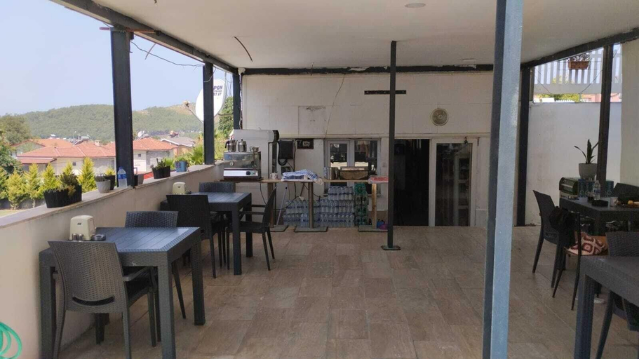 Food & Drinks 4, Sun Ocean Motel, Merkez