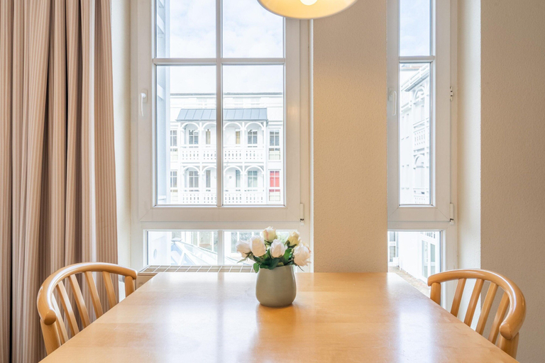 Living room 3, Ferienwohnung fur Zwei in Sellin mit Balkon und Wlan, Vorpommern-Rügen