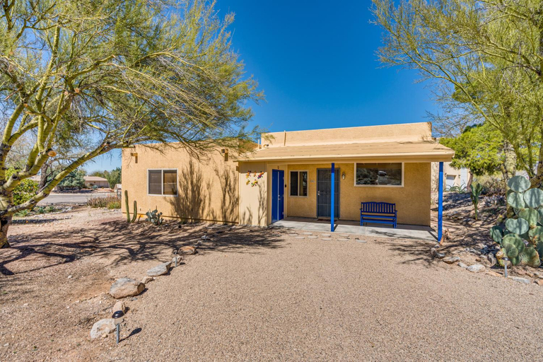 Exterior & Views, Bonanza Guest House, Pima
