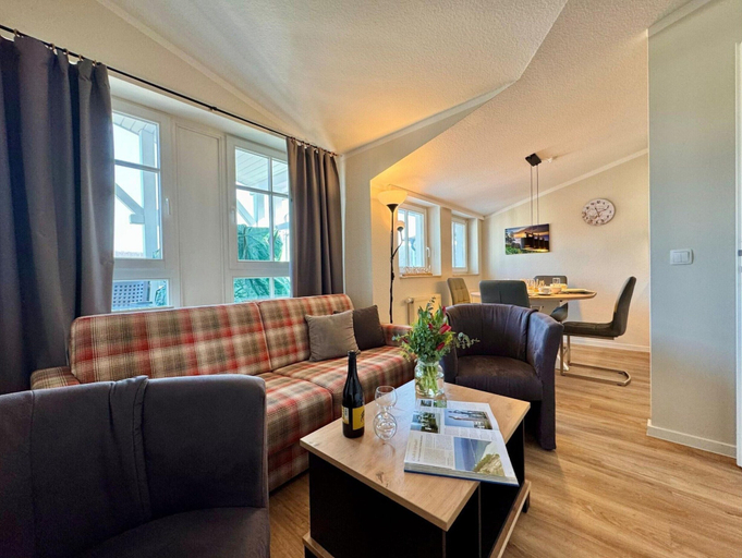 Living room 4, Ferienwohnung im 3.og mit Balkon in Sellin, Vorpommern-Rügen