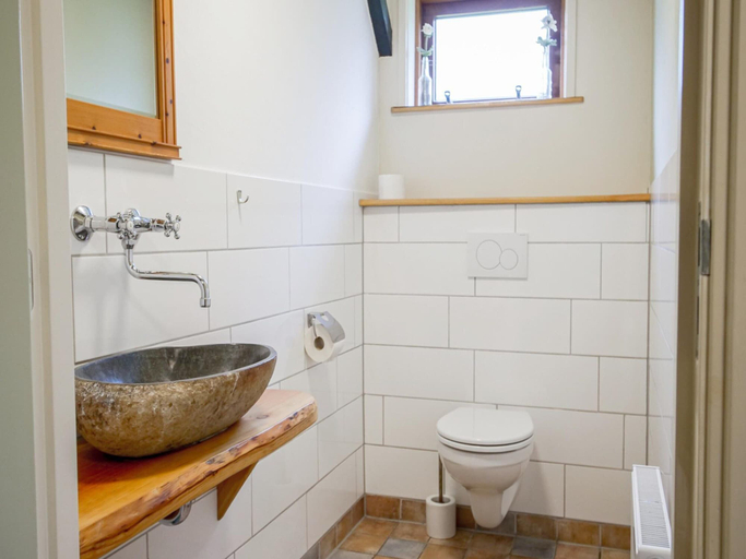 Bathroom 4, Cosy Suite in Village of Callanstoog, Zijpe