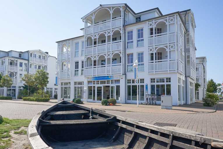 Exterior 5, Ferienwohnung mit Balkon und Schwimmbadnutzung in Sellin, Vorpommern-Rügen