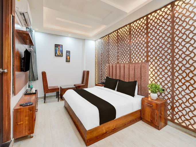 Room 5, Townhouse Rispana Pul Haridwar, Dehradun