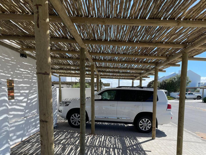 Public Area, Bougain Villa Studio 2, West Coast