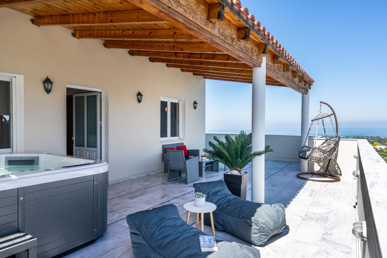 2, Superb Villa - Private Pool, Jacuzzi, Sauna & Gym, Crete