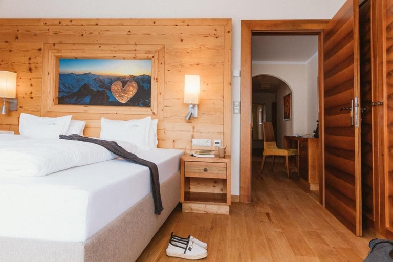 Room 2, Gartenhotel Linde, Landeck