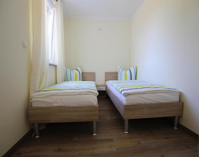 Room 3, Ferienwohnung fur 8 Personen am Plau-see, Ludwigslust-Parchim