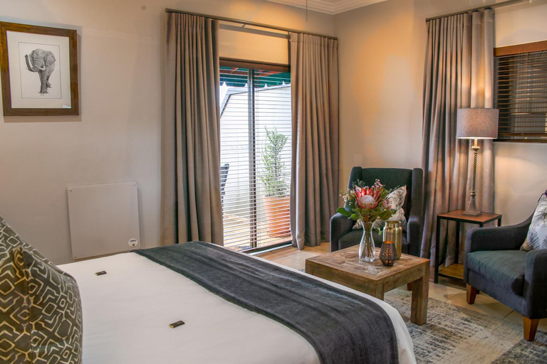 Bedroom 1, Knysna Elephant Park Lodge, Eden