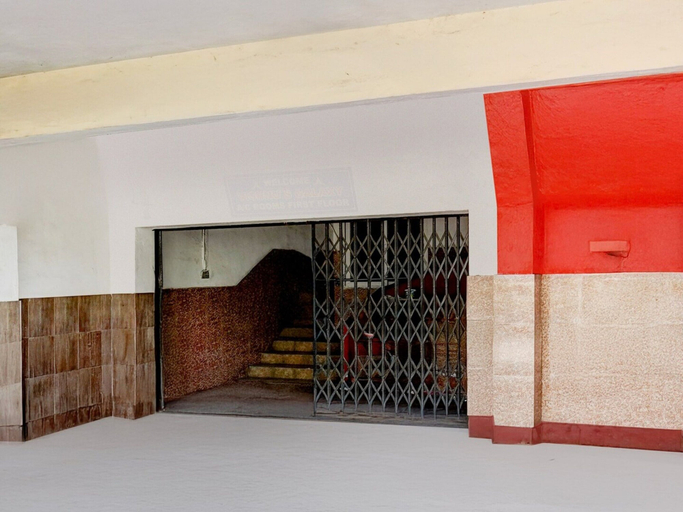 Reception 4, Super Hotel O Vadapalani Metro Station Chennai, Chennai