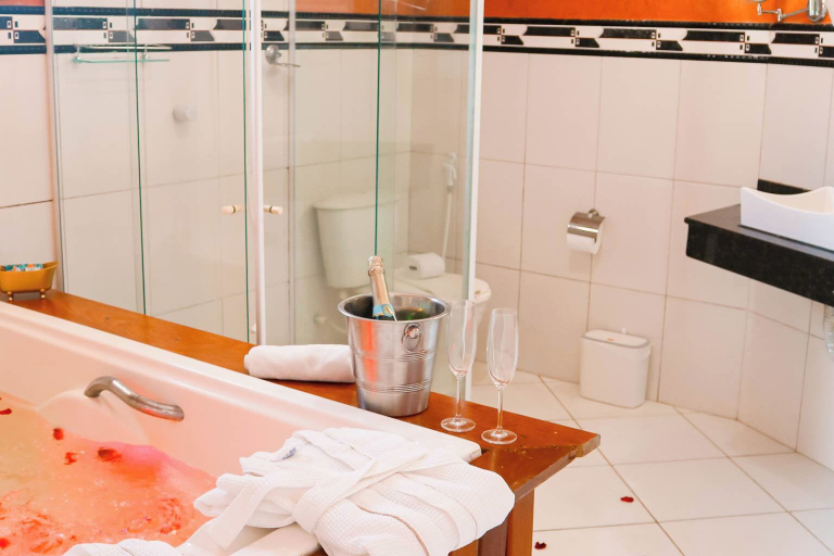 Bathroom 4, Pousada Kairós, Armação dos Búzios