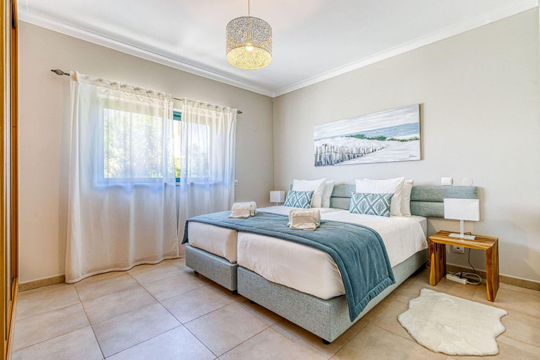 3, Albatroz · GORGEOUS & SPACIOUS VILLA IN CARVOEIRO, Lagoa