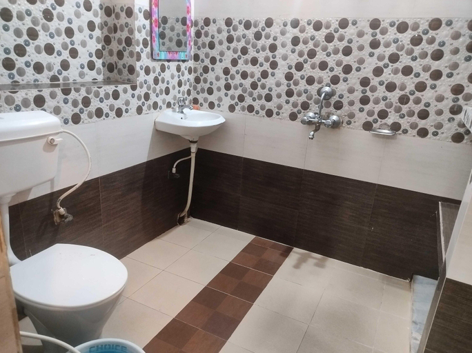 Bathroom 5, Palette Hotel Amritsar by Checkin, Sundargarh