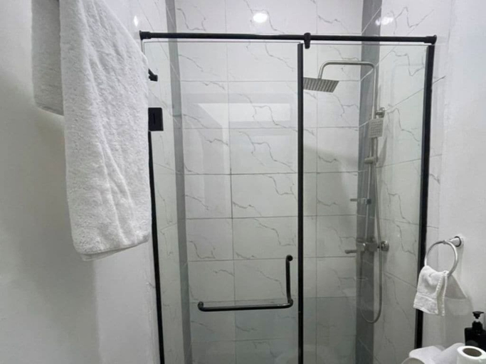 Bathroom 5, Devon's Villa & Apartments, Katampe Abuja, Bwari