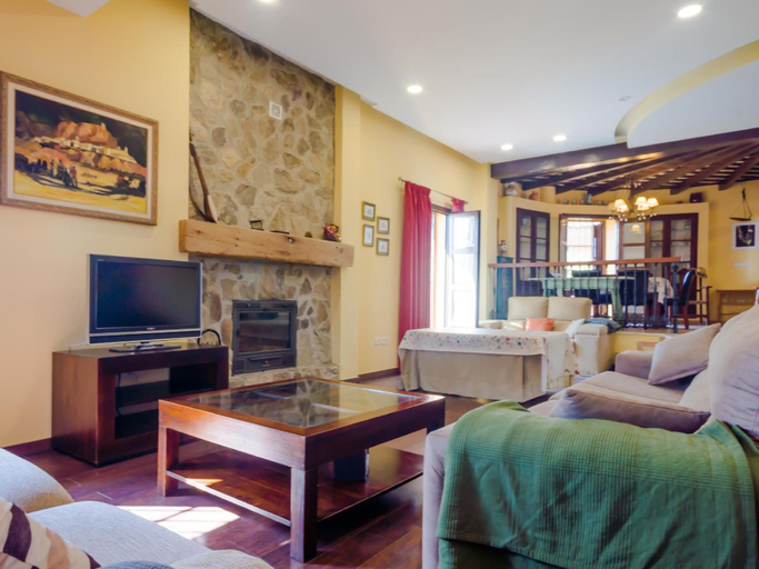 4, Villa Las Palomas 14988, Cádiz