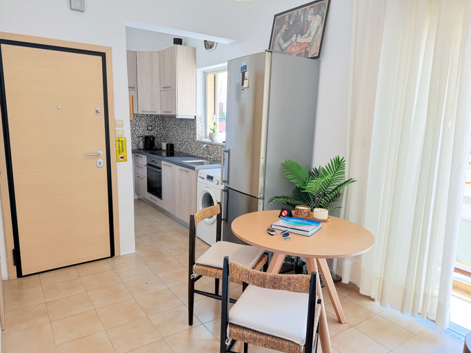 Dining room, Yia Banaki 1 Min Walk To Beach old Town 7min Walk, Crete