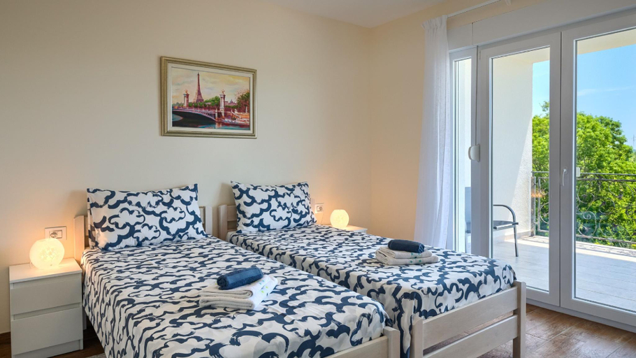 Others 3, Villa Eva Kastel by Villas Guide, Buje