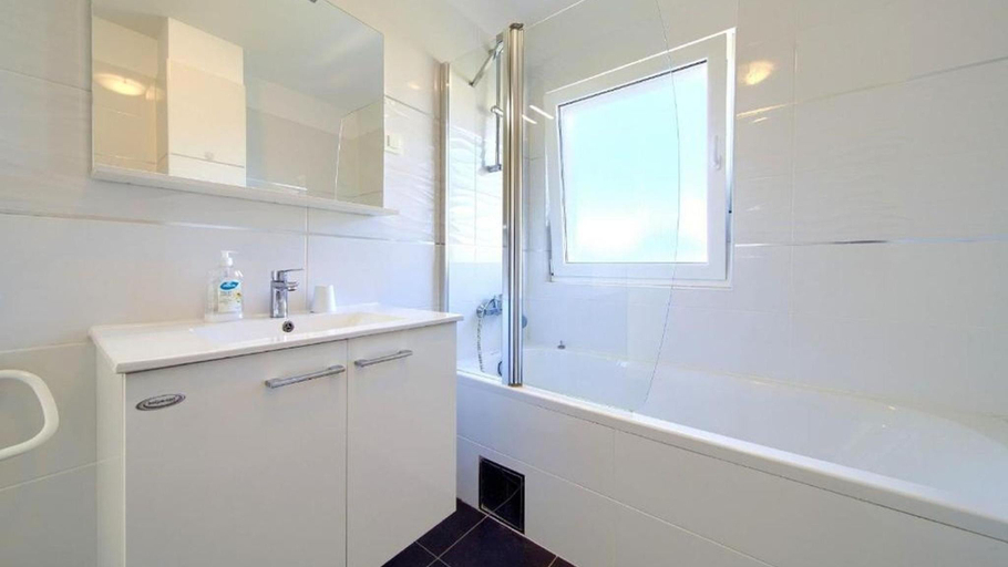 Bathroom 4, Villa Isabella, Krk