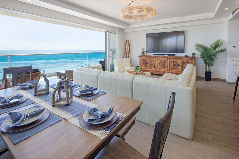Primary image, Luxury 3-bedroom Oceanfront Condo at Encántame Towers, Puerto Peñasco