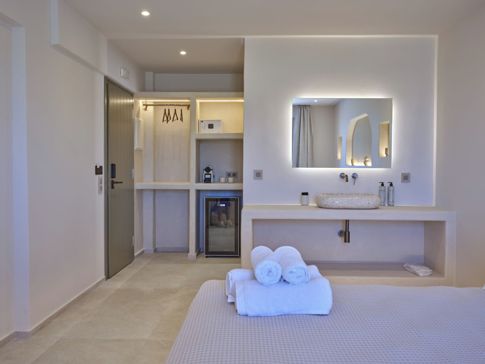 Room 5, Kali Naousa, South Aegean