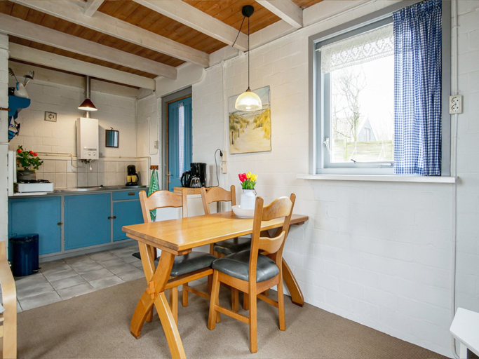 Dining 3, Pet-friendly Home in Callanstoog Near Beach, Zijpe