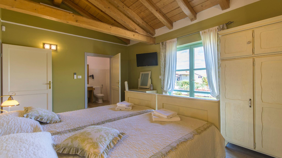 Bedroom 4, Villa Judita by Villas Guide, Poreč
