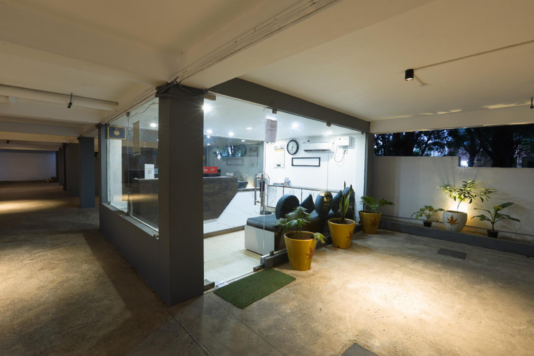 Public Area 2, The Base Inn, Viluppuram