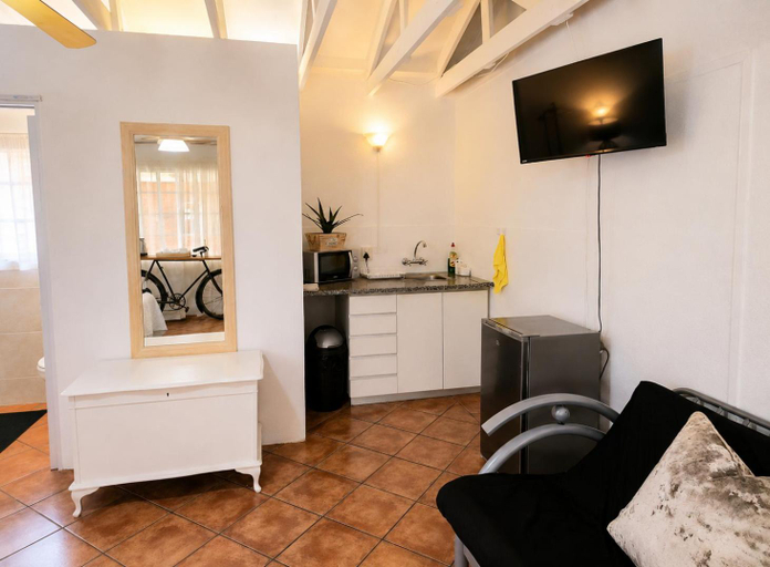 Others 3, Zhantique Guest House 1- Unit 4, Ekurhuleni