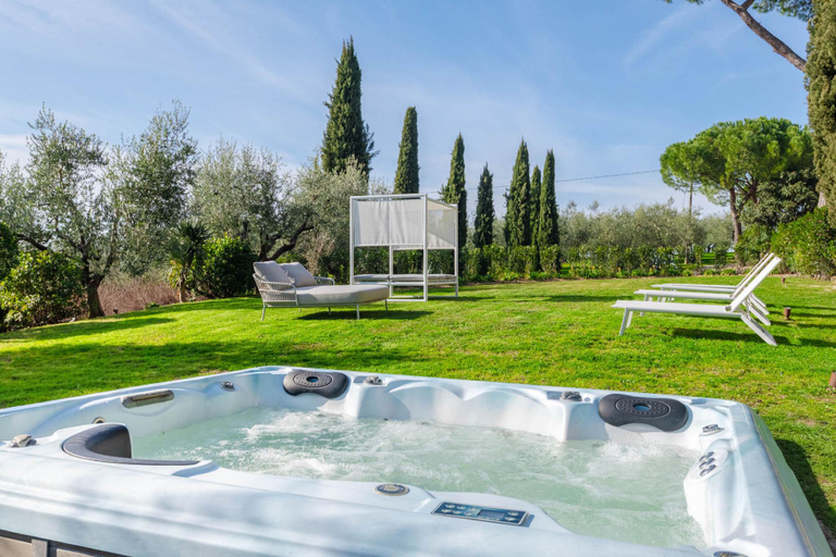 Sport & Beauty 5, Corte Benedetto in Montecarlo, Lucca