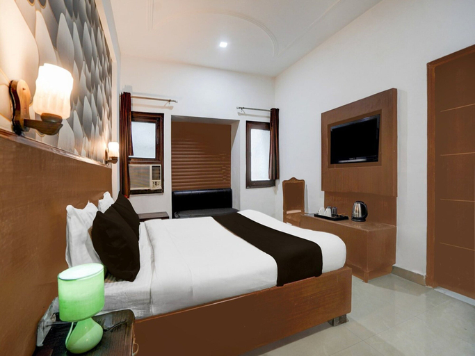 Room 5, Collection O Tourist Complex Area, Agra