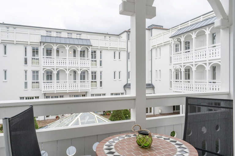 Balcony, Komfortable Ferienwohnung fur Zwei in Sellin mit Balkon, Vorpommern-Rügen