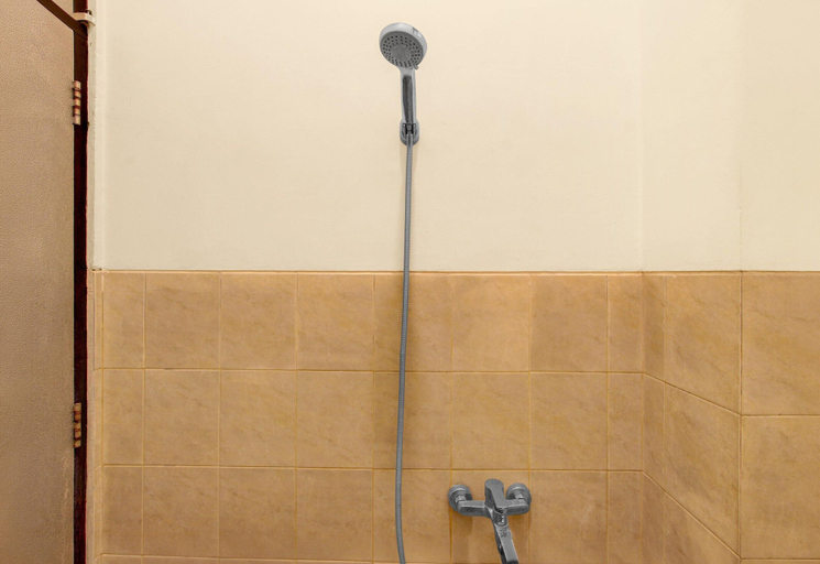 Bathroom 3, Stylish Stay Near Malioboro, Yogyakarta