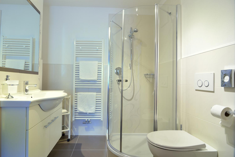 Bathroom 2, Apartment Plan de Socrep, Bolzano