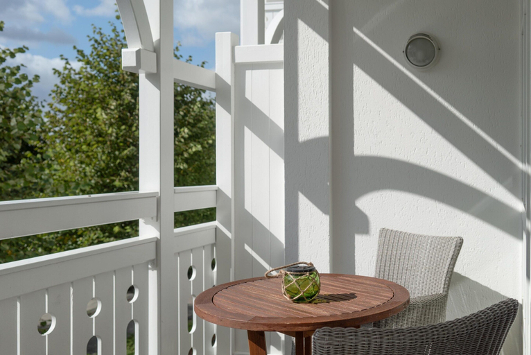 Balcony, Ferienwohnung mit Grossem Balkon im Seepark Sellin, Vorpommern-Rügen